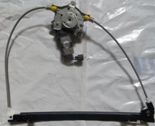 1998-2001 Renault Clio Sd Ön Cam Krikosu Sağ Elektrikli-Motorlu  (Adet) (Oem No:7700842246) - Image 1