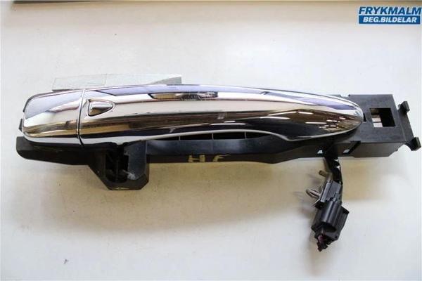 Kapı Kolu Navara 16Sonrası / Xtraıl 14-16 Dış Ön Sağ / Arka Sag Sol 4 Fişli Krom+Kilit Kapaklı (Oem  - Image 1