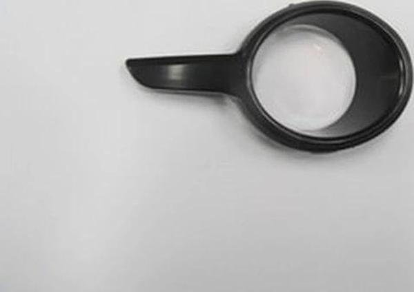 2012-2015 Peugeot 208 Sis Lamba Çerçevesi Sağ Sis Delikli Siyah (Adet) (Oem No:1611653680) - Image 1