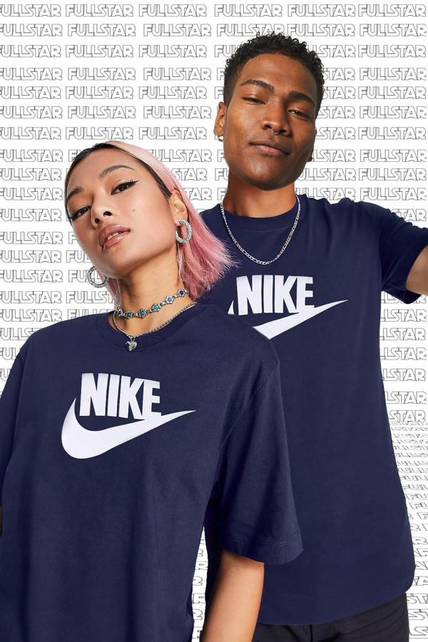 Nike Sportswear Futura Swoosh Logo Tee T Shirt Unisex Baskılı Tişört Lacivert - Image 1
