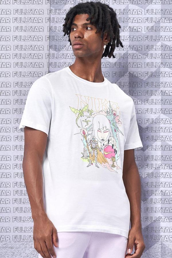 Nike Fantasy Graphic Unisex Tee White ince Jarse Pamuk Unisex Tişört Beyaz - Image 1