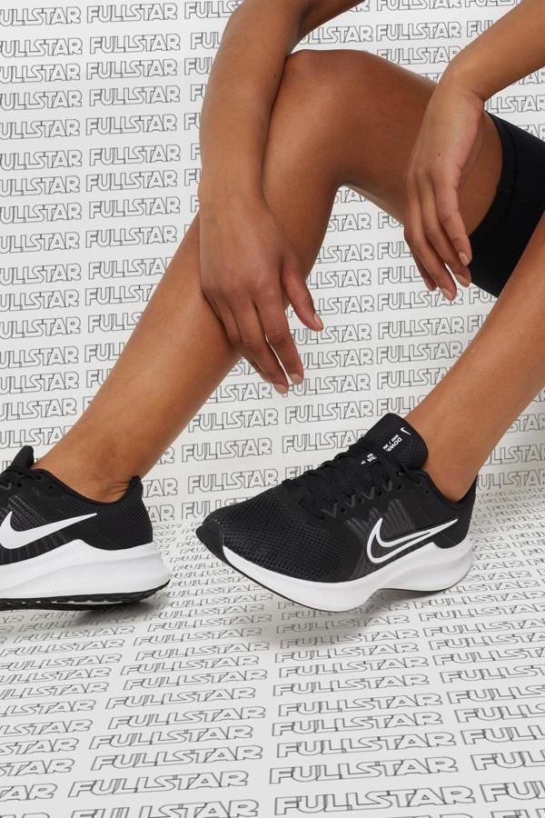 Nike Downshifter 11 Walking Running Shoes Yürüyüş Koşu Ayakkabısı Siyah Beyaz - Image 1