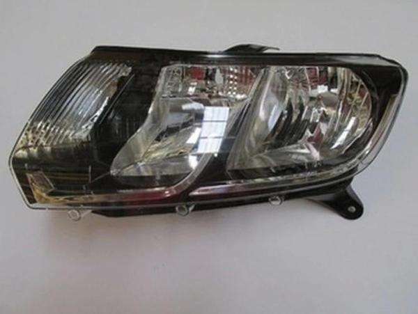 2013-2016 Renault Symbol Far Lambası Sol Manuel 6Fişli (H7-H1)(Ayfar) (Adet) (Oem No:260607796R) - Image 1