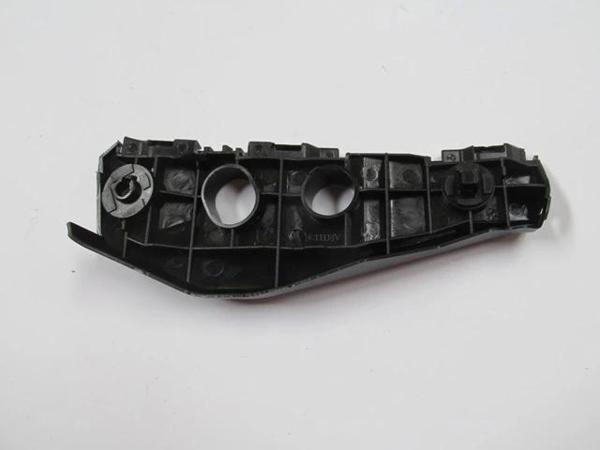 Toyota Corolla- E150- 07/10; Ön Tampon İç Bağlantı Braketi Sağ Plastik (Oem No: 52115-12430) - Image 1