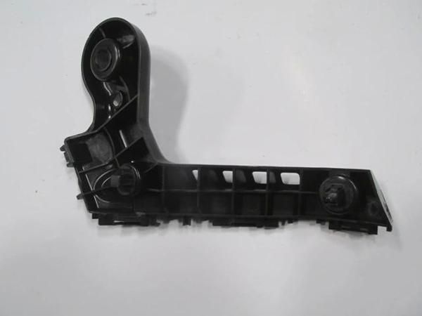Toyota Corolla- E210- 19/24; Ön Tampon Bağlantı Braketi Sağ Plastik (Oem No: 52115-02490) - Image 1
