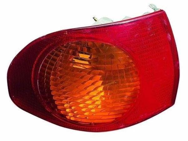 Stop Lambası Corolla  99-00 Dış Sağ (Oem No: 212-19B9R-Ue) - Image 1