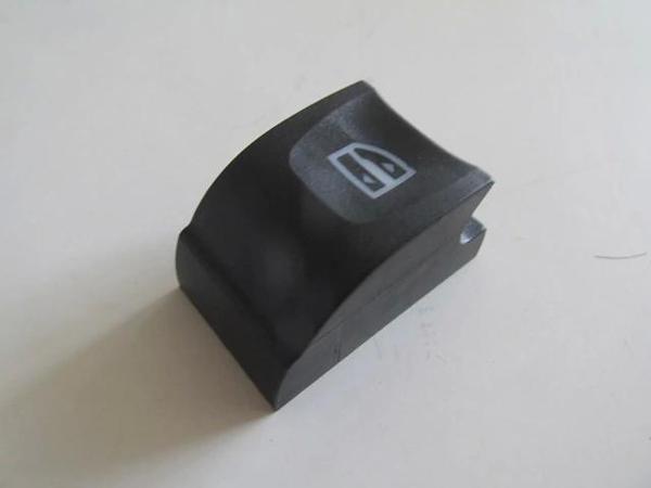 2010-2013 Renault Megane Iıı Hb Ön/Arka Cam Düğme Butonu Sağ - Image 1