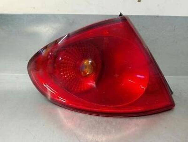 Stop Lambası Sol 2205097 Vw Toledo Bm 04-13 (Oem No: 5P5945111A) - Image 1