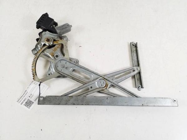 Cam Krikosu Avensıs Elektrikli 09-15 Ön Sol (Oem No: 69820-05070) - Image 1