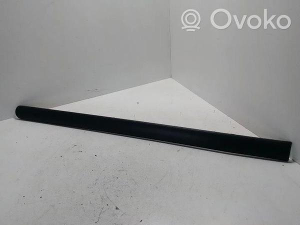 1996-2010 Volkswagen Caddy Ön Kapı Bandı Sağ (Pleksan) (Adet) (Oem No:2K0853535) - Image 1