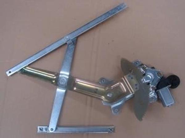 Suzukı Swıft- 05/11; Ön Cam Krikosu Sağ Elektrikli/Motorlu (6 Pinli) (Tw) (Oem No: 83401-63J10) - Image 1