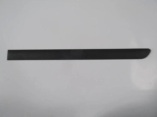 Volkswagen Golf- 5- 04/09; Arka Kapı Bandı Sol Siyah (Oem No: 1K48537539B9) - Image 1