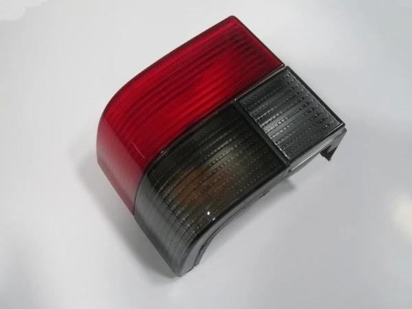 2002-2003 Volkswagen Transporter T4 Stop Lambası Sol Füme-Kırmızı (Famella) (Adet) (Oem No:3881229) - Image 1