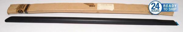 Kapı Bandı Arka Sol 4 Kapılıya Göre Vw Polo Bm 94-99 (Oem No: 6N4853753A B41) - Image 1