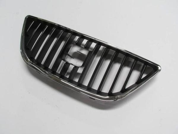 Seat Ibıza- 09/12; Ön Panjur Komple Nikelajlı/Siyah (Tüv)(Tyg) (Oem No: 6J08536519B9) - Image 1