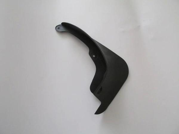 Toyota Yarıs- 06/11; Ön Paçalık Sağ (Bfn) (Oem No: 76621-92348) - Image 1