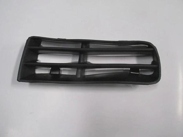 1998-2004 Volkswagen Golf 4 Sis Lamba Kapağı Sağ Siyah (Bfn) (Adet) (Oem No:1J0853666C) - Image 1