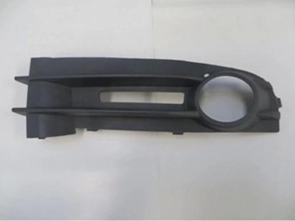 2004-2010 Volkswagen Caddy Sis Lamba Kapağı Sağ Sis Delikli (Bfn) (Adet) (Oem No:2K0853683A7G9) - Image 1