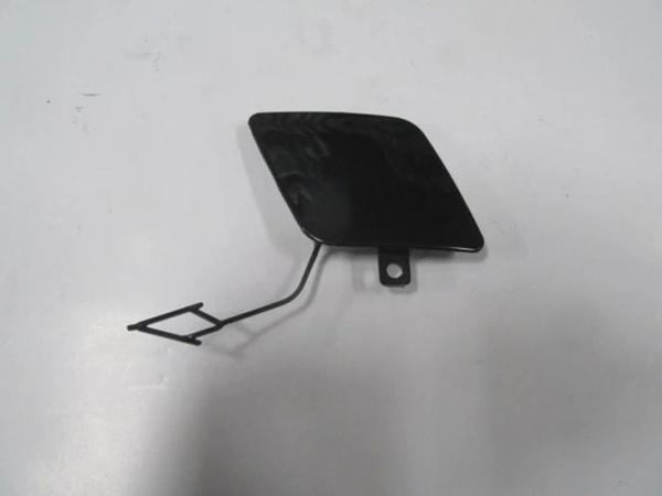 Volkswagen Cc- 2013-2017 Ön Tampon Çeki Demiri Kapağı  Oem No: 3G0807155 - Image 1