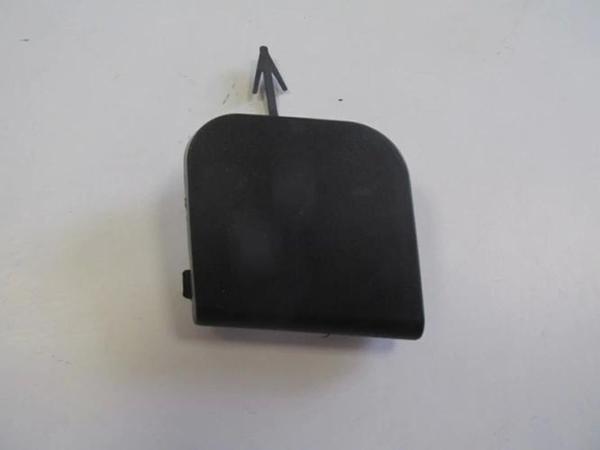 2003-2006 Renault Megane Iı Ön Tampon Çeki Demiri Kapağı Siyah - Image 1