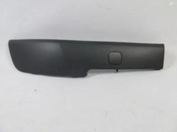 2003-2006 Renault Megane Iı Ön Tampon Bandı Sağ Çeki Demiri Kapağı İle Birlikte (Adet) (Oem No:77014 - Image 1