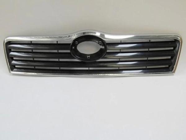 2003-2006 Toyota Avensis Ön Panjur Nikelajlı (Peteği Siyah)(Tüv)(Tyg) (Adet) (Oem No:531000S060B0) - Image 1
