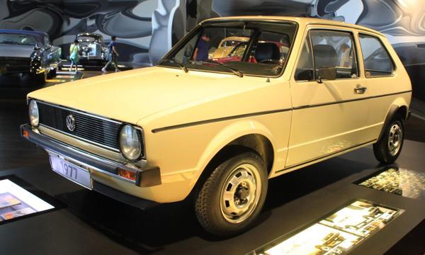 Kapı İç Açma Kolu Sağ İbiza 09-- None (Oem No: Vw-6J1837114B Orj) - Image 1