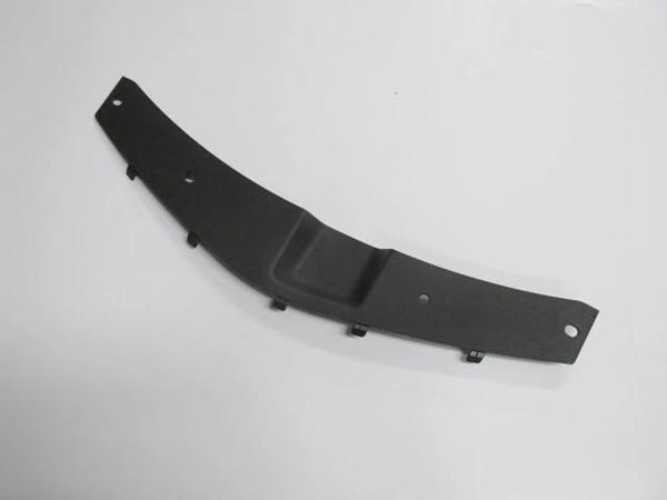 Toyota Corolla- Nde180- 13/18; Ön Panjur Üst Koruma Plastiği (Oem No: 53141-02080) - Image 1