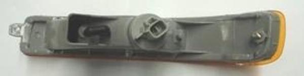 1993-1996 Toyota Camry Tampon Sinyali Sağ Sarı (Famella) (Adet) (Oem No:8151033020) - Image 1