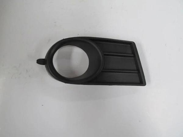 Suzukı Swıft- 05/07; Sis Lamba Kapağı Sağ Sis Delikli (Fpı) (Oem No: 717516-3J105Pk) - Image 1