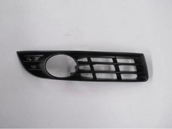 Sis Lamba Kapağı Passat 2005-2010 (Sis Far Delikli) Sağ (Oem No:3C0853666A9B9) (Adet) - Image 1