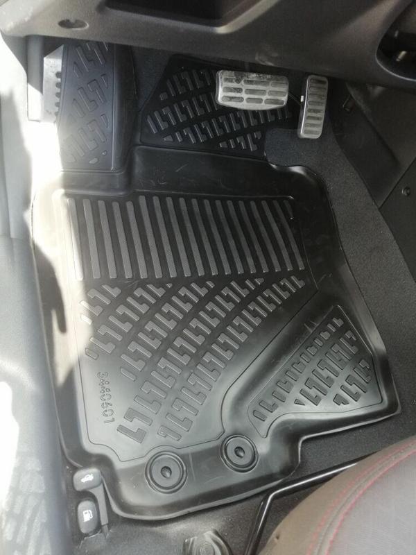 Kia Cerato 2009-2012 Havuzlu Paspas - Image 1