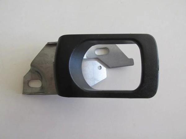 Hyundai Porter Kamyonet- 1996-2005  Ön Kapı İç Açma Kolu Sol Siyah (Oem No:8261043301Aq) - Image 1