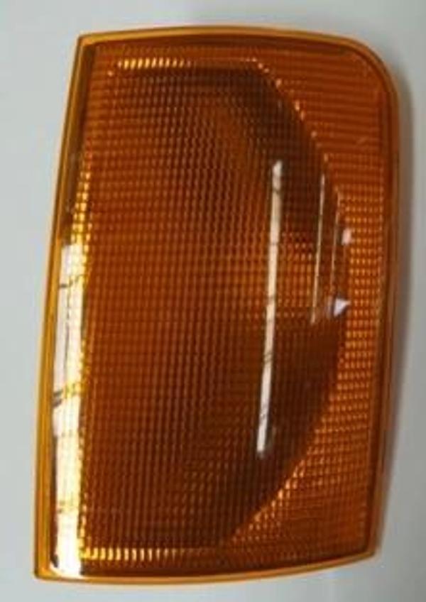 1996-2007 Volkswagen Volt Lt35Lt46 Ön Sinyal Sol Sarı (Famella) (Adet) (Oem No:01031742) - Image 1