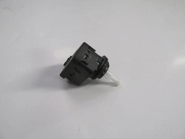 Seat Ibıza- 02/09; Far Motoru (12V)(Yan Soket Girişli) (Bfn) (Oem No: 1J0941295C) - Image 1