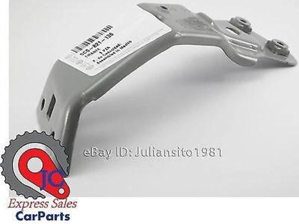 Tampon Bağlantı Braketi Jetta 2011-2018 Ön Sağ (Oem No:5C6821136) - Image 1