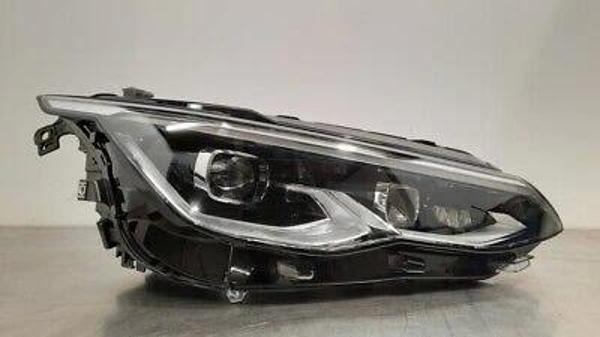 Far Golf8 21-23 Led Sağ (Oem No: 5H1941078F) - Image 1