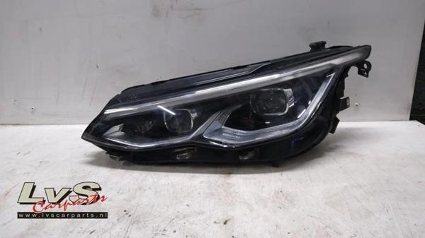 Far Golf8 21-23 Led Sol (Oem No: 5H1941077F) - Image 1