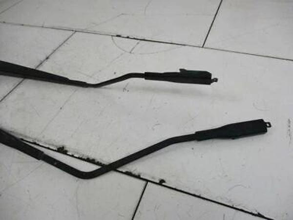 Silecek Kolu Ön Sağ Rhd, Sagdan Direksiyon Silecek Kolu Ön Sağ Rhd, Sagdan Direksiyon Ford Transıt C - Image 1