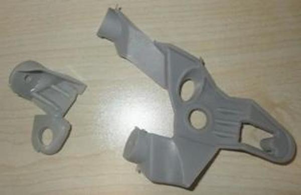 Toyota Corolla- Zze121- 02/06; Far Üst Ve Yan Tamir Kiti Sol (Bağlantı Braketi) (2Li Set) (Oem No: 1 - Image 1