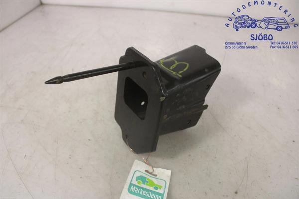Tampon Destek Demiri Stonıc 18-21 Arka Sağ (Oem No: 86642-H8400) - Image 1