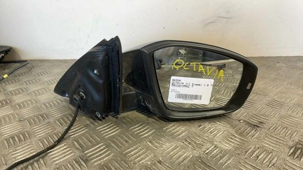 Ayna Mekanızması Sağ Ayna Gövdesı Vw Octavıa Bm 13- (Oem No: 5E1857508Ab) - Image 1
