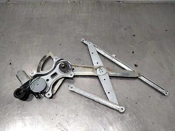 Cam Krikosu Rav4Elektrikli 01-06 Ön Sağ (Oem No: 69801-42050) - Image 1