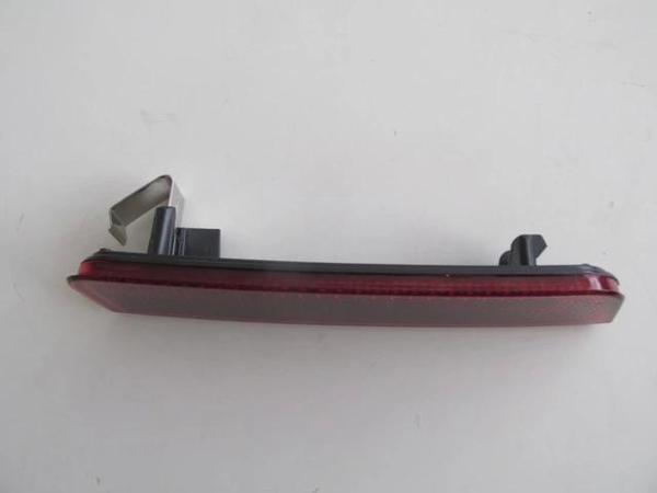 Dacıa Logan- Mcv- 14/20; Arka Tampon Reflektörü Sol Kırmızı (Oem No: 265654344R) - Image 1