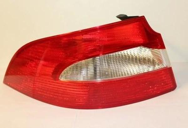 Vw Superb  2008 2015 Stop Lambası Dış Sol  (Oem No:3T5945111) - Image 1