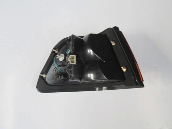 Daewoo Espero- 1996-1997  Stop Lambası Sağ Kırmızı/Sarı (Famella) (Oem No:96136527) - Image 1