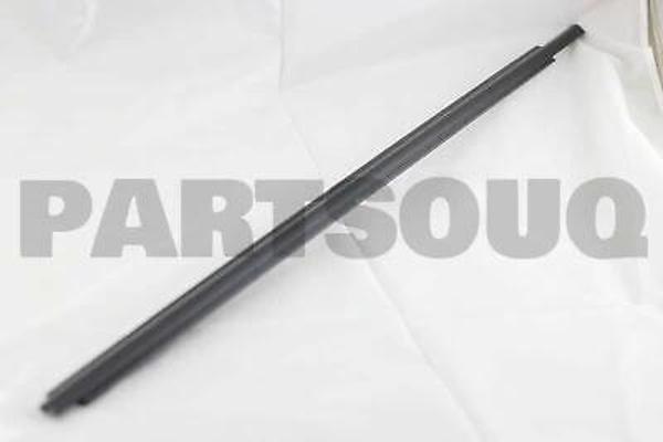 Cam Sıyırıcı Corolla 2002-2006 Ön Kapı Dış Sol (Oem No:7572012742) - Image 1