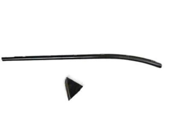 Cam Sıyırıcı Elantra 2016-2018 Arka Kapı Dış Sağ (Krom) (Oem No:83220F2010) - Image 1