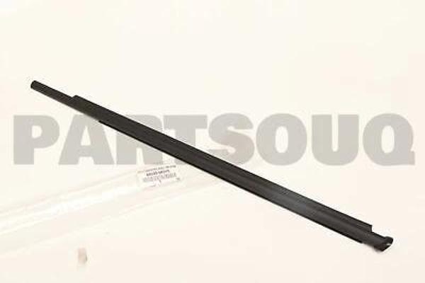 Cam Sıyırıcı Hilux 2015-2021 Arka Siyah Sol (Oem No:682300K010) - Image 1