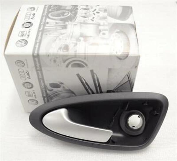 Kapı İç  Açma Kolu Sol Krom-Çerçevesız Vw Ibıza-Toledo Bm 08- (Oem No: 6J0837113A) - Image 1
